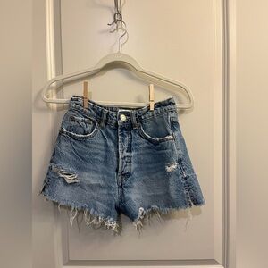 Zara Size 24 Button Up Jean Shorts